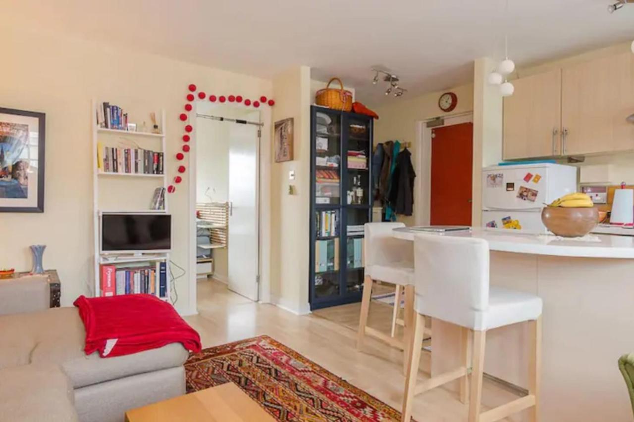 Guestready - Cosy & Bright - Central Flat Edinburg Exteriör bild
