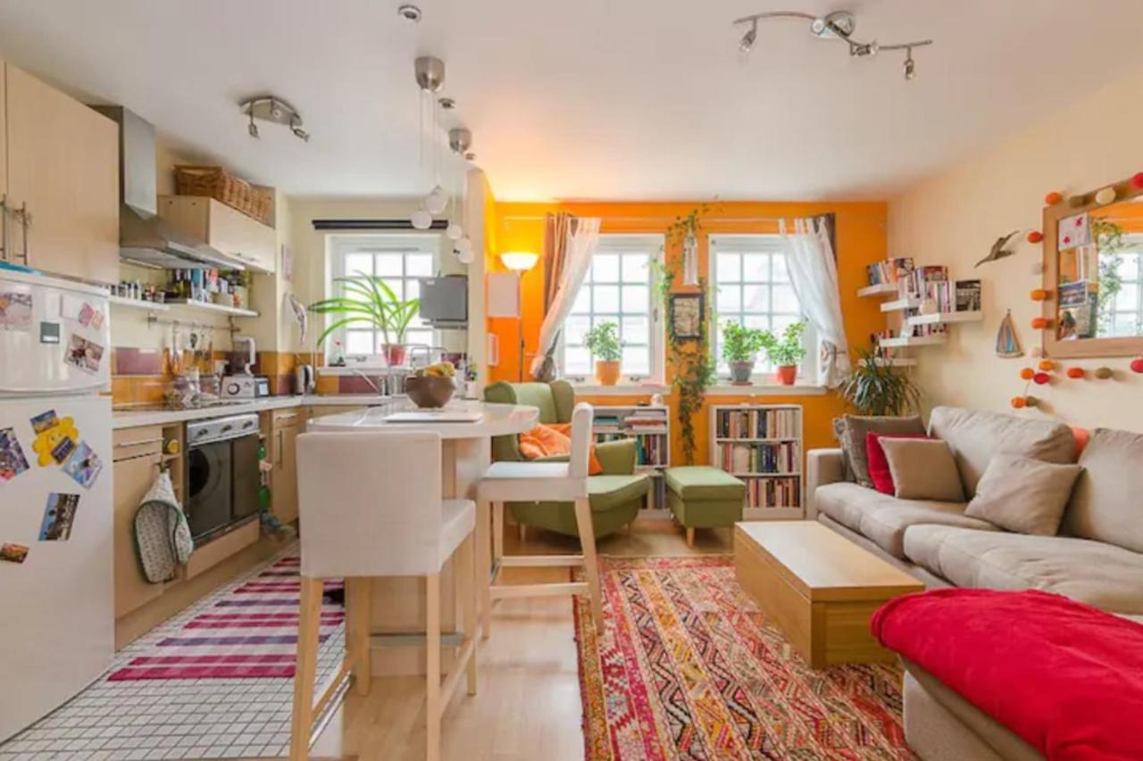Guestready - Cosy & Bright - Central Flat Edinburg Exteriör bild